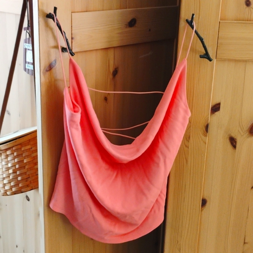 Lace Up HALTER Peach Top Sz Small SMOKIN HOT 🔥